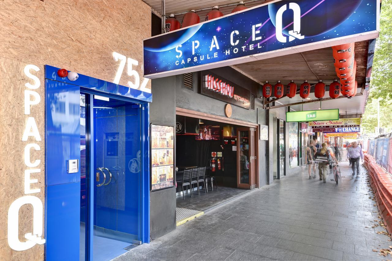 Space Q Capsule Hotel Сидней Экстерьер фото